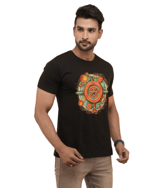 Men's Retro Compass Printed Regular Tshirt